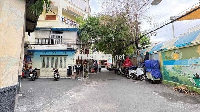 CHO THUÊ NHÀ NGUYÊN CĂN QUẬN 3 - HẺM RỘNG 2 MẶT TIỀN - VỊ TRÍ ĐẮC ĐỊA