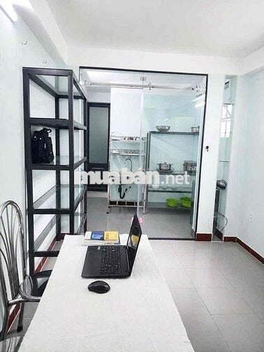 Phòng cho 1 nữ đủ nội thất 30m2 wc trong phòng hẻm 66 xvnt