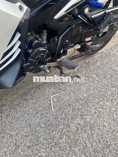 Yamaha Exciter Xsaito 2012 Trắng đen
