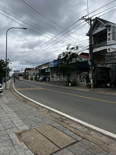 Chuyển nhượng kho bãi, văn phòng kinh doanh mặt tiền đường 