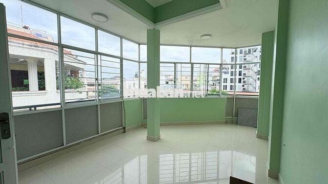 CHO THUÊ NHÀ NGUYÊN CĂN QUẬN 3 - HẺM RỘNG 2 MẶT TIỀN - VỊ TRÍ ĐẮC ĐỊA