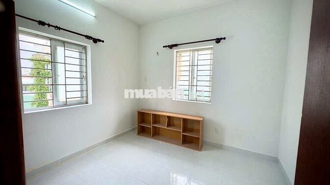 NHÀ MỚI ĐẸP - CHÍNH CHỦ CHO THUÊ CĂN 1PN 590 CMT8 Q3 – GIÁ  8TR