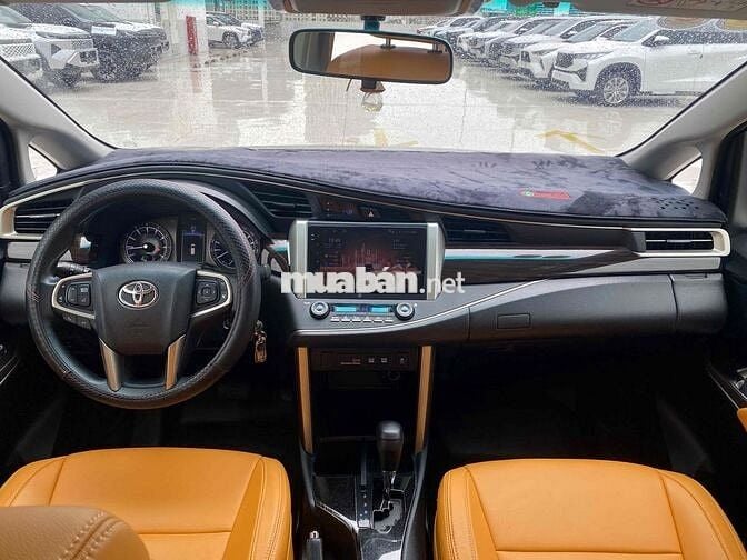 Toyota Innova 2.0G 2019 Đồng - 159.000km
