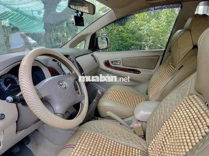 Bán xe Toyota Innova đẹp, giá liên hệ