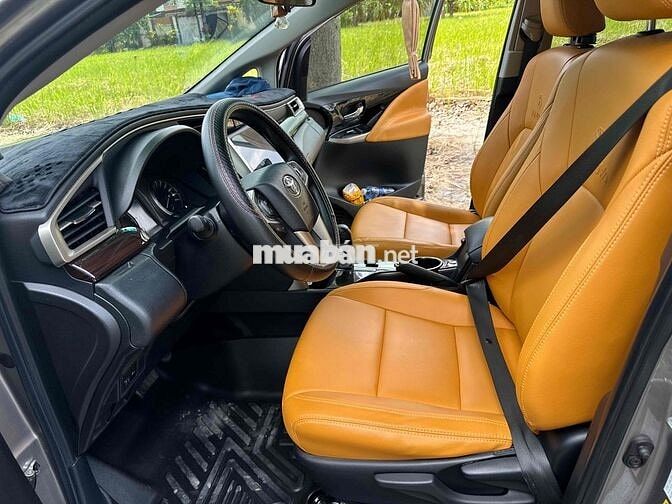 Toyota Innova G 2019 tự động 494 tr