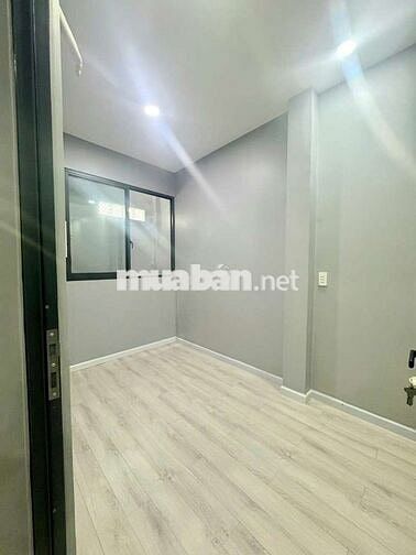Bán Nhà Đẹp Đường Lý Tuệ, Tân Phú, DT 4,2 x 13m, 2Tầng, 3PN, 2WC. 