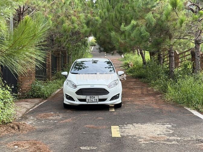 Ford Fiesta 2014 1.0 Tubo Trắng Tự động