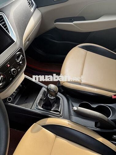 Hyundai Accent 2019 Số sàn Da Trắng