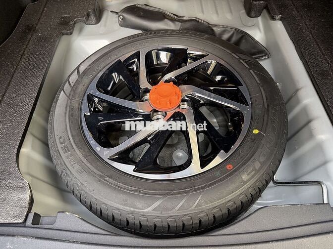 Toyota Vios E 2021 Số tự động Bạc