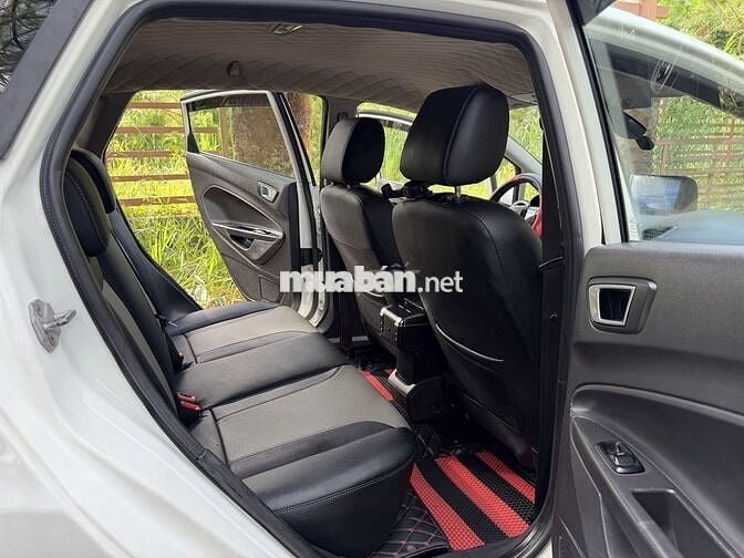 Ford Fiesta 2014 1.0 Tubo Trắng Tự động