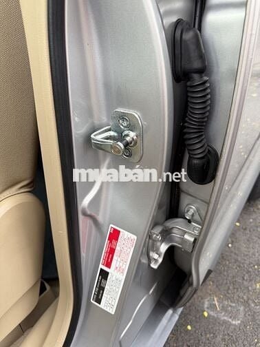 Chevrolet Captiva 2009 Số sàn Xăng 7 chỗ