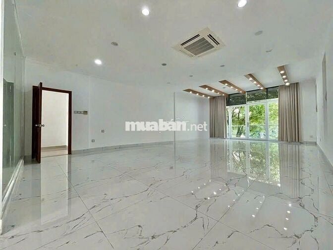 NHÀ ĐẸP GIÁ TỐT - 33A Hoa Đào, P.2, Phú Nhuận - DTSD 500m2 - Sàn Suốt