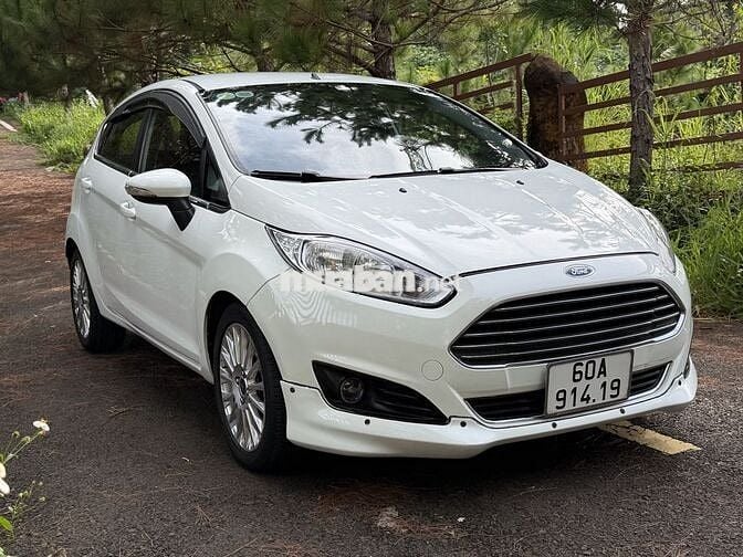 Ford Fiesta 2014 1.0 Tubo Trắng Tự động