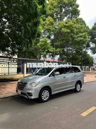 chính chủ bán innova E 2014 xe chuẩn cọp, ko lổi