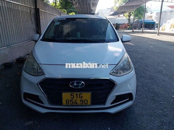 Hyundai Grand i10 Trắng 292.667 km