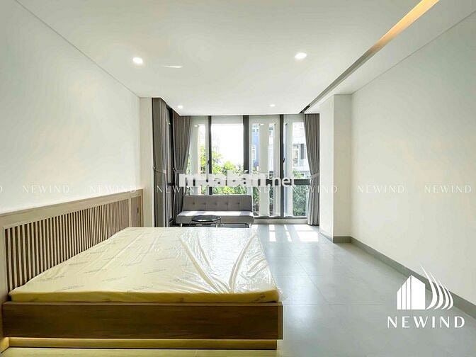 cho thuê căn hộ full nội thất đẹp keng mặt tiền Lê Văn Lương gần RMIT
