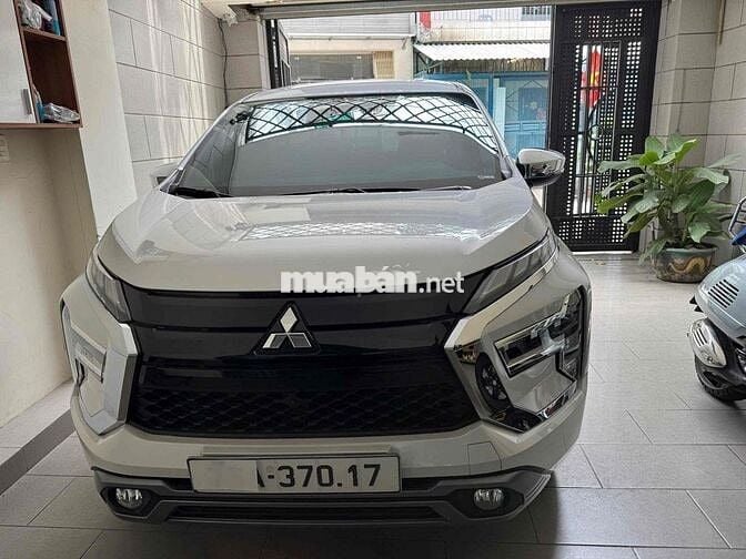 Mitsubishi Xpander Premium 2024 7 chỗ Trắng
