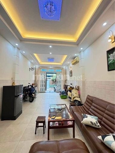 Bán nhà hxh CmT8 - 58m2 - nở hậu - 4 tầng chỉ 11 tỷ
