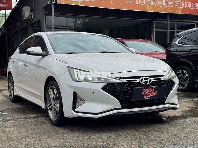 Hyundai Elantra Sports 1.6T 2019