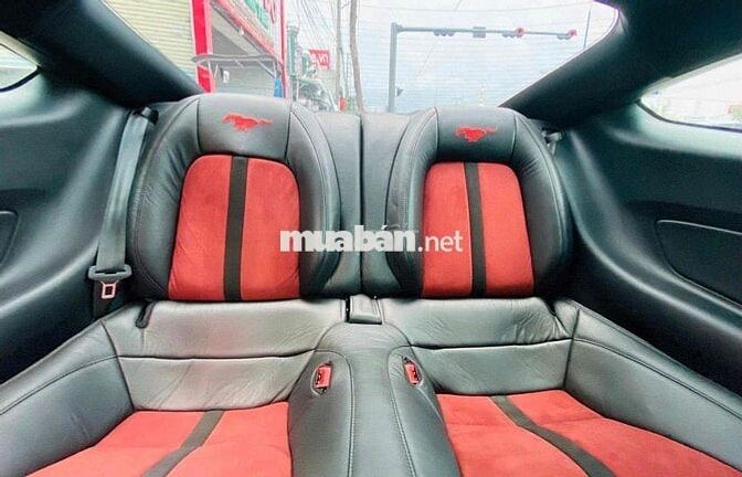 Ford Mustang EcoBoost 2018 Đỏ Tự động 38.000km