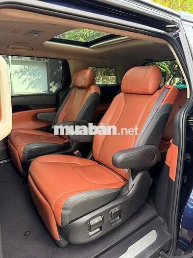Kia Carnival 2024 2.2 dầu Signature 42000 km Xanh