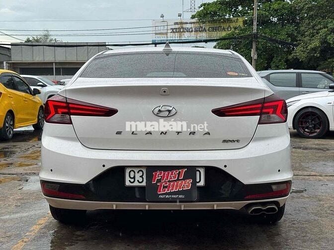 Hyundai Elantra Sports 1.6T 2019