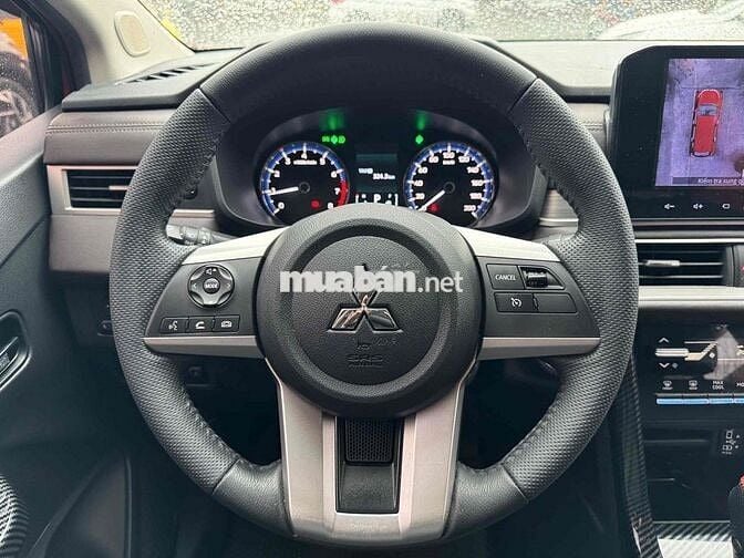 Mitsubishi Xpander Premium 2023 Đỏ 22.000km