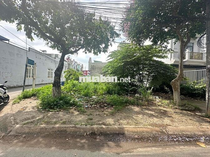 Cần Bán lô đắt 2 mặt tiền đường Nguyễn Thị Tồn , gần cty Pouchen