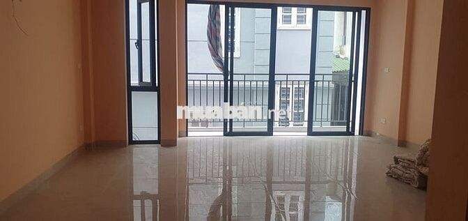 Chính chủ cho thuê nhà cách Hồ Hoàng Cầu 5m
