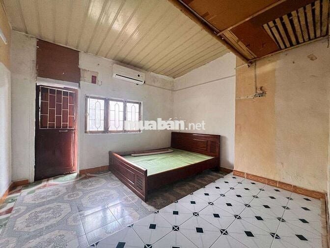 3 tỷ tí Tập thể Thành Công-Nguyên Hồng 70m3PN ôtô đỗcửa nguyênbảnSĐCC