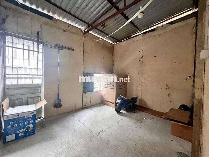 3 tỷ tí Tập thể Thành Công-Nguyên Hồng 70m3PN ôtô đỗcửa nguyênbảnSĐCC