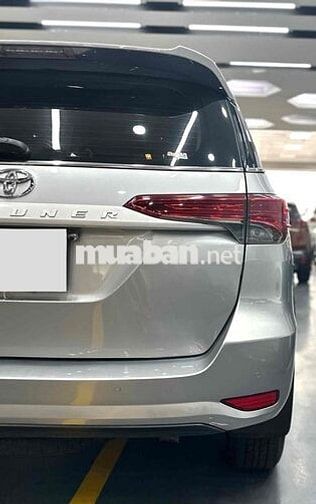 Toyota Fortuner MT 2020 Bạc 66.000km