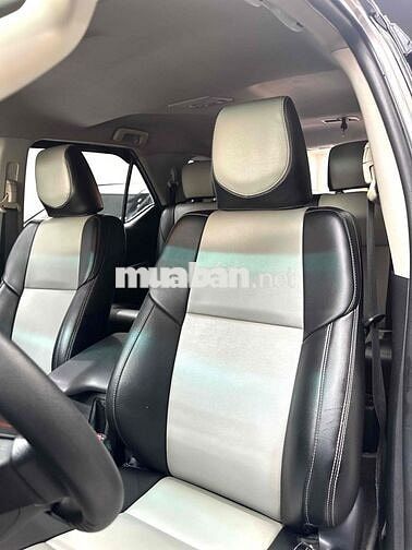 Toyota Fortuner MT 2020 Bạc 66.000km