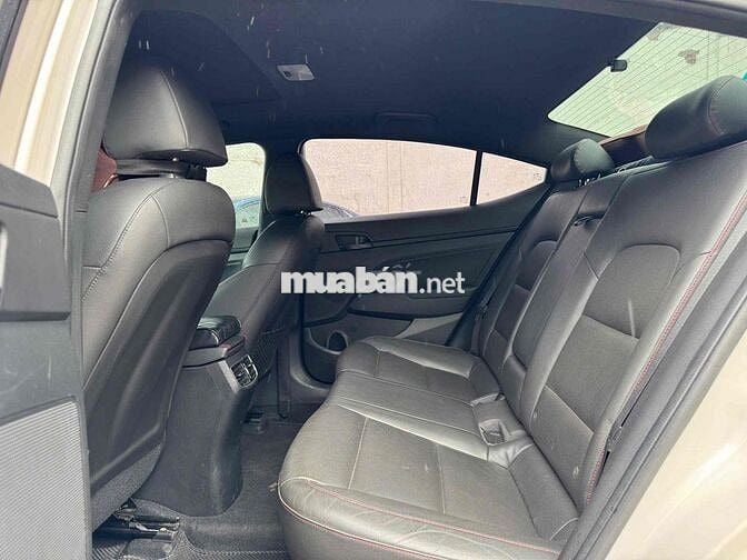 Hyundai Elantra Sports 1.6T 2019