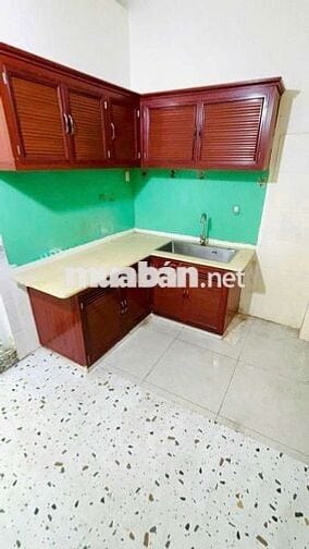 nhà đúc 3 tấm 3 phòng ngủ đang làm mới đẹp hơn 
