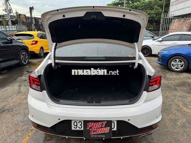 Hyundai Elantra Sports 1.6T 2019