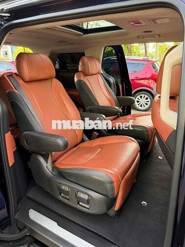 Kia Carnival 2024 2.2 dầu Signature 42000 km Xanh