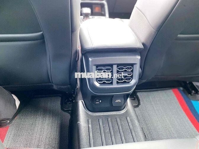 Ford Ranger Raptor 2024 2.0AT 4x4 Đen 13.000 km