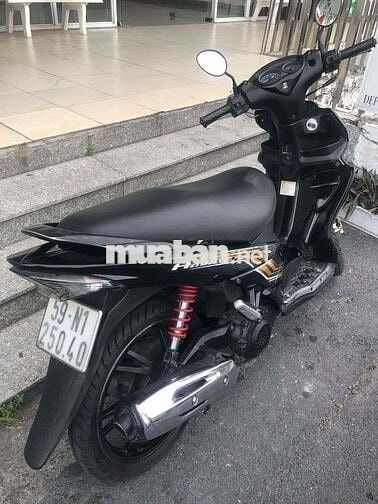 Suzuki Hayate 125cc Đen vàng