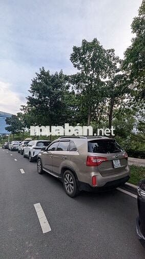 Kia Sorento 2015 bản xăng full Vàng cát
