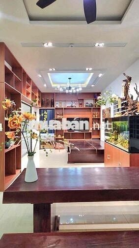 NHÀ ĐẸP SÁT VÕ VĂN KIỆT, GẦN CẦU RỒNG 4PN
