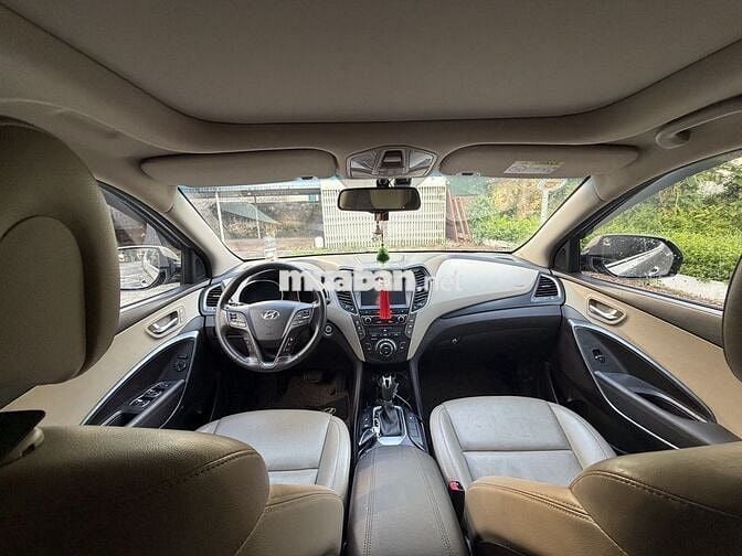 Hyundai SantaFe 2018 2.4AT 4WD Vàng cát