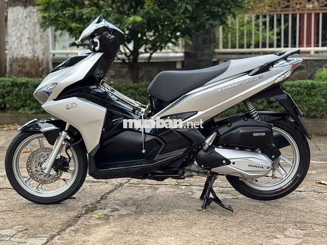 Honda AB 125 2017 Bạc, Đen