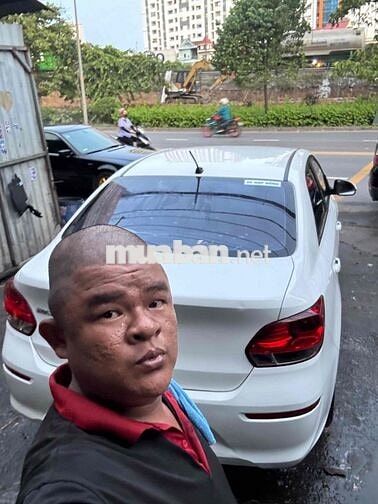 Kia Soluto 2022 số sàn màu Trắng