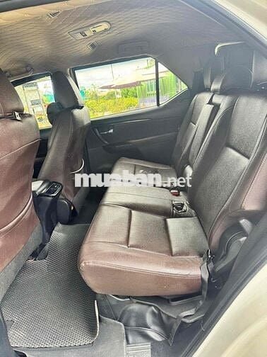 Toyota Fortuner 2017 Dầu Trắng