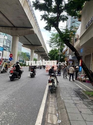 🔥 Hiếm! Cho thuê mặt phố Cầu Giấy, chỉ 28 triệu, KD ngày đêm
