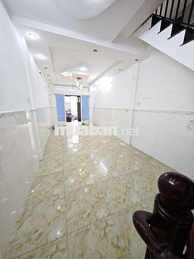 NHÀ HẺM XE HƠI - 1 LẦU - 2PN , 2WC