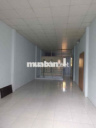 nhà cho thuê nguyên căn hợp đồng lâu dài ngang 4-17m giá 8,5tr/th