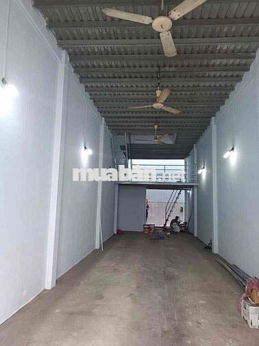 nhà cho thuê nguyên căn hợp đồng lâu dài ngang 4-17m giá 8,5tr/th