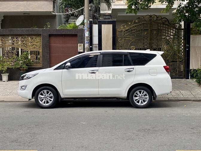Toyota Innova E 2019 Trắng Xe Gia đình chính chủ